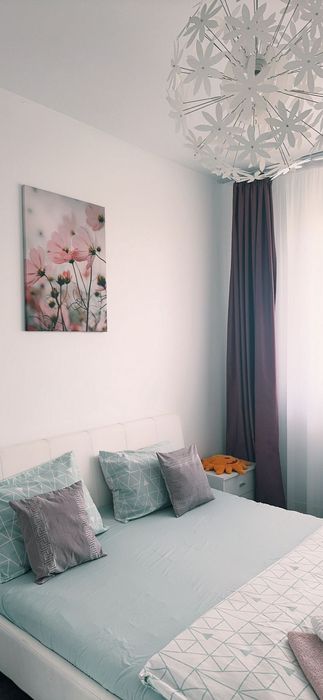 Inchiriz  apartament cu 2 camere, Prima Onestilor !!!