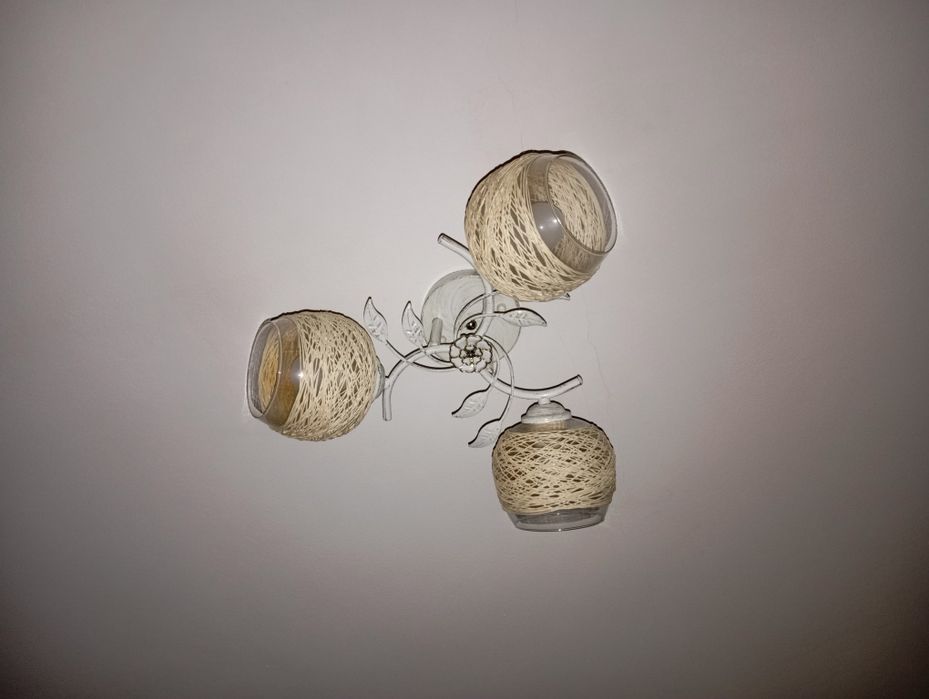 Продам люстры в хорошем состояни