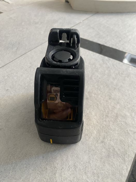 Лазерный уровень DeWALT