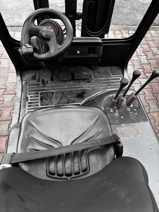 Stivuitor - Motostivuitor Linde H16-03T GPL Anul fabricației 2006