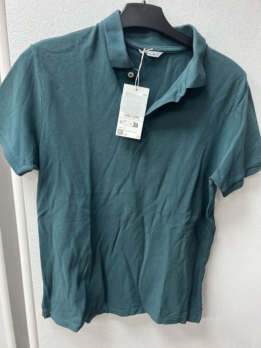 Vand tricou cu guler polo