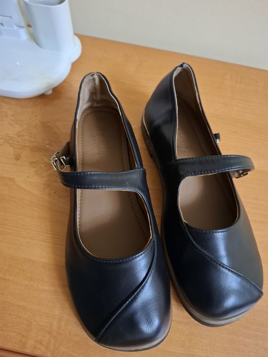 Туфельки 24 см.по стельке (37 размер)