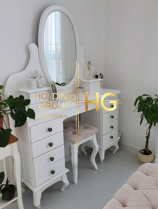 Продава се Тристаен апартамент в Варна, Гранд Мол Варна - 174 кв.м за 1055 €/кв.м - Снимка #9