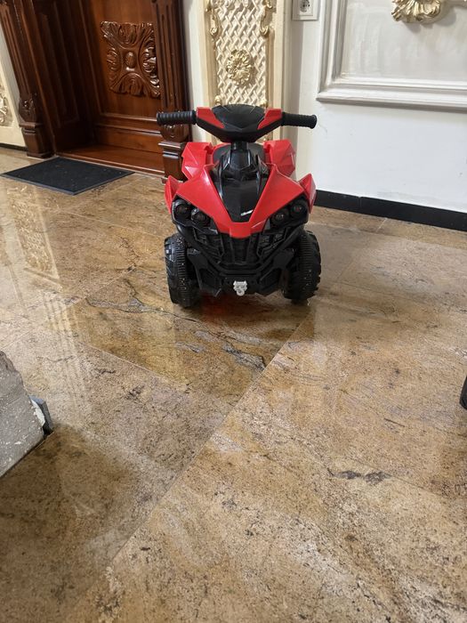 Motoreta electrica  copii