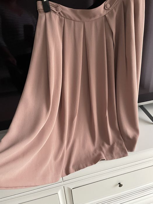 Fusta Mango model nou