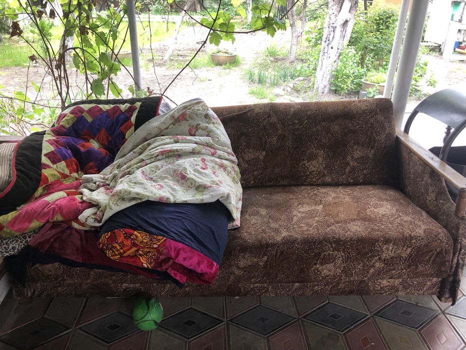 Диван и 2 кресла