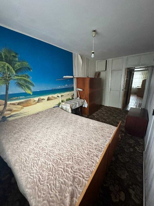 Продам 3 ком кварт в р-оне м. Северный