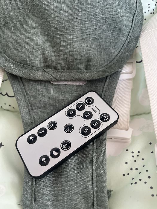 Бебешка люлка twiddle Kikka Boo