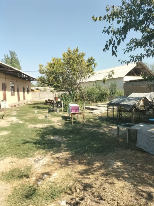 Продается жилой участок с домом цена указана за соток земли