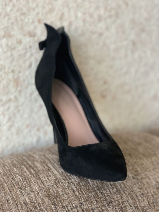 Продам туфли женские