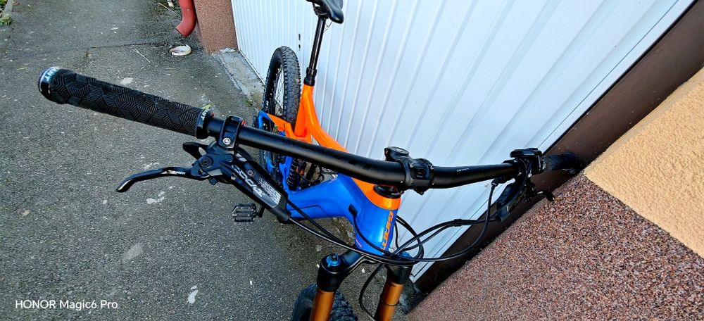 Bicicleta electrica GIANT SW E+ Pro