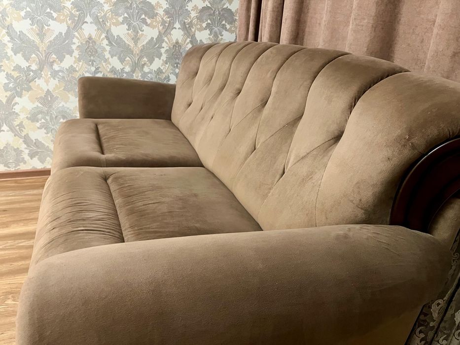 Диван в хорошем состоянии