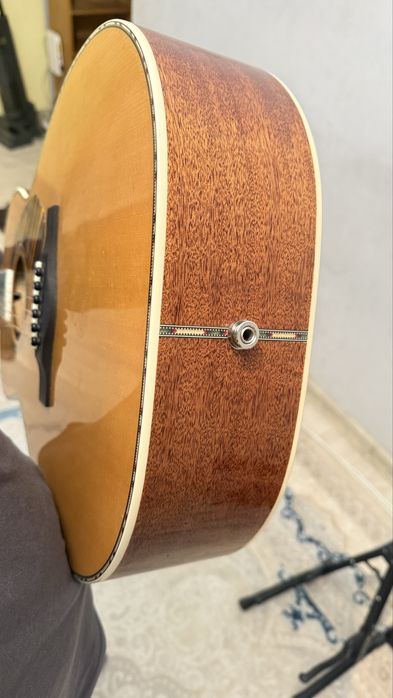 Электроакустическая гитара Fender PS-220e Parlor