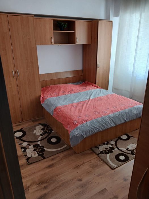 apartament de inchiriat 3 camere zona centrala