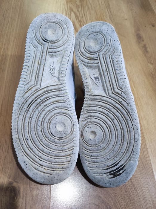 Nike Air Force 1 Low – Alb/Gri – Mărimea 39