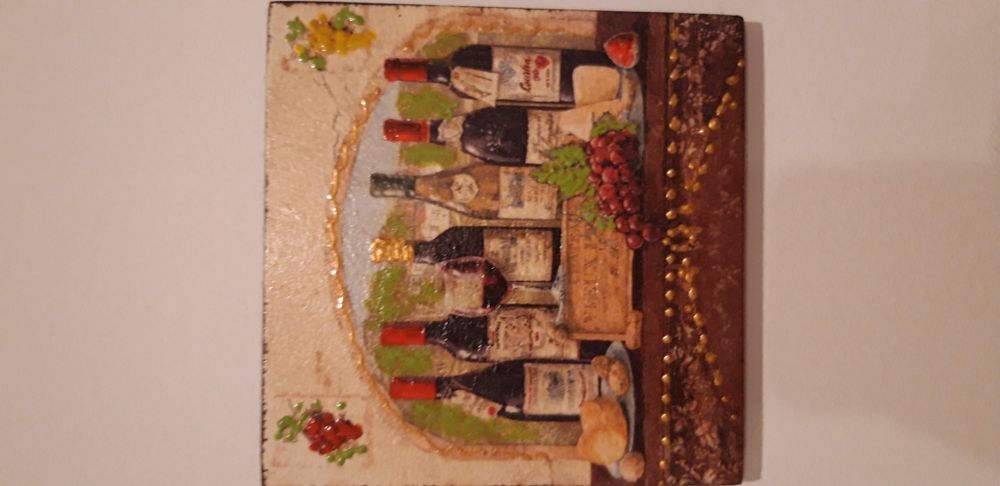 Tablouri din lemn pictate cu tehnica servetelului