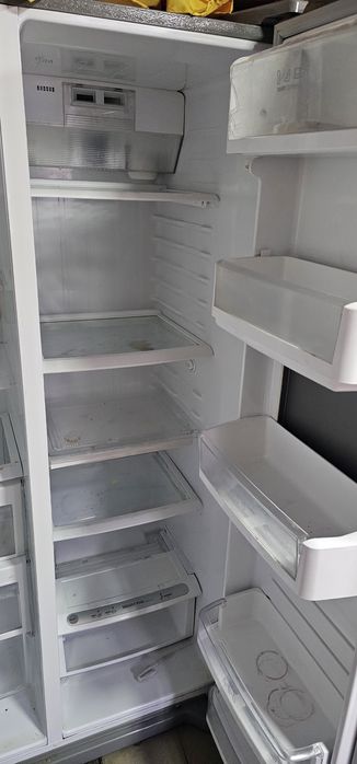 Холодильник двухдверный