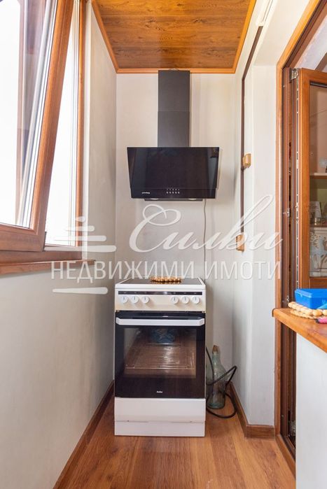 Тристаен апартамент с площ от 77 кв.м.- кв. Тракия