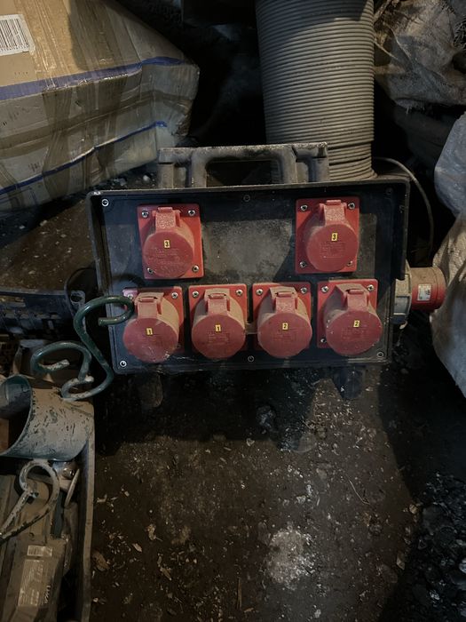 distribuitor trifazic santiere 220v 380v