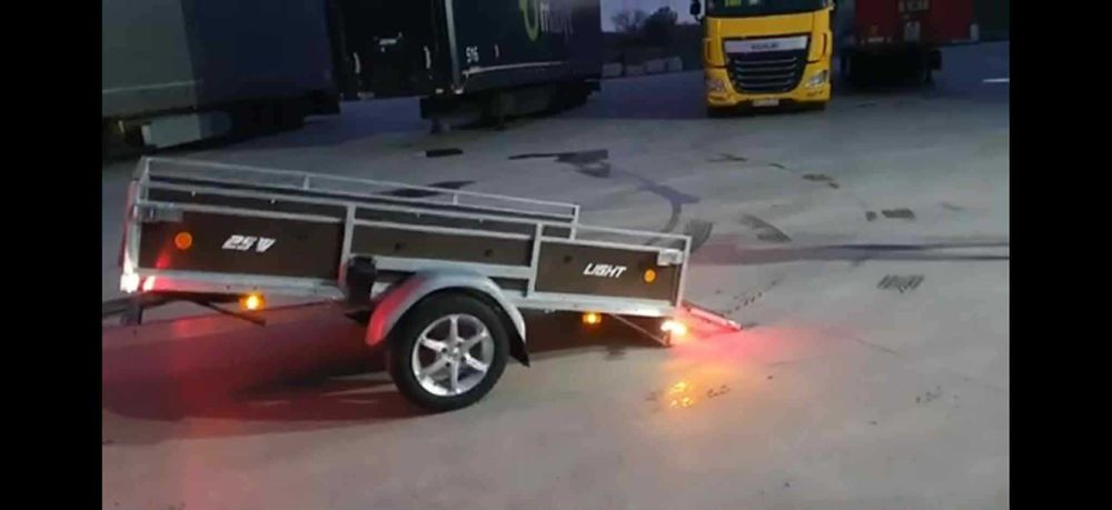 Ремарке под наем и транспортни услуги