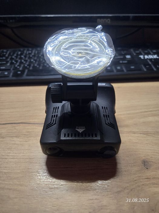 Продам регистратор 3 в 1 Subini XT 9