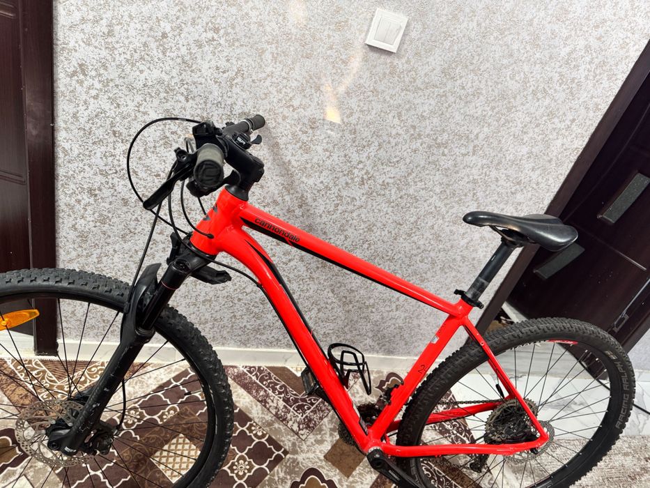 Vând biciclete în stare foarte bună