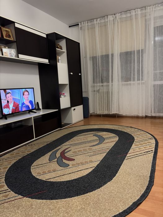 PROPRIETAR (EXCLUS AGENTII) - Vând apartament 3 camere Tineretului (aleea Trestiana)