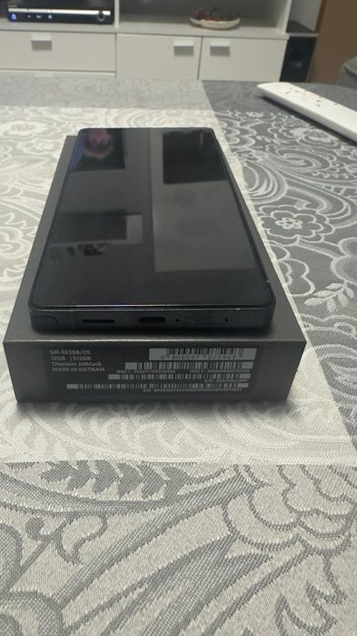 Samsung S25 ultra 51gb Black