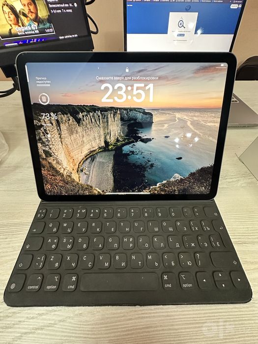 ОРИГИНАЛ!! iPad Air 4 (256GB) Wifi + Pencil 2 gen + Apple Keyboard