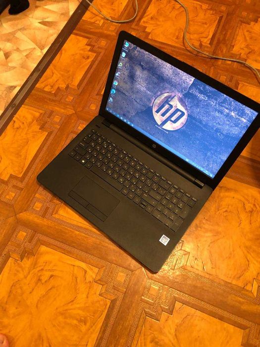 Срочно -Продам ноутбук HP в хорошем состоянии всё отлично работает!