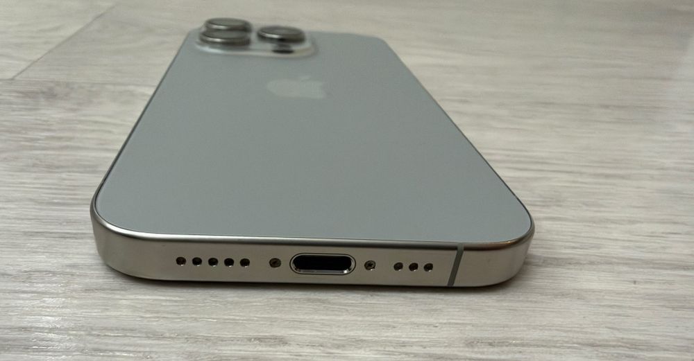 Iphone 15 Pro 256 GB