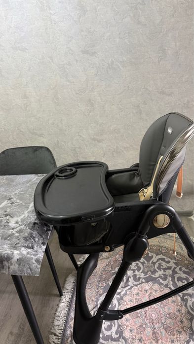 Детский стул для кормления