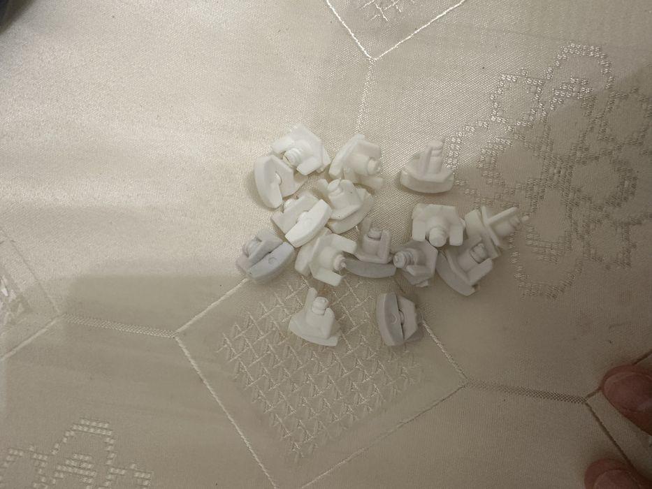 Продам крючки/крючок для штор и стопперы