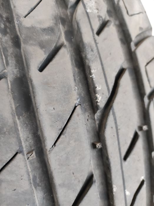 Гуми 215 /55 /17