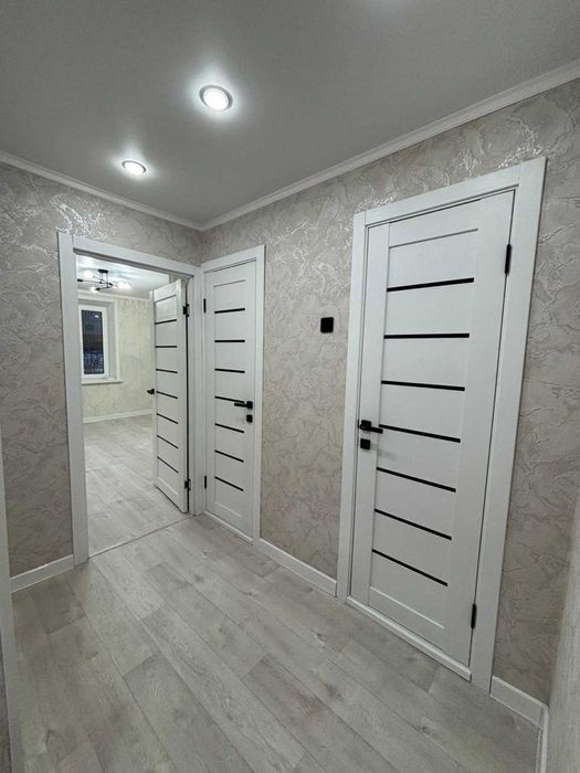 Продаётся 1-комнатная 9 мкрн.