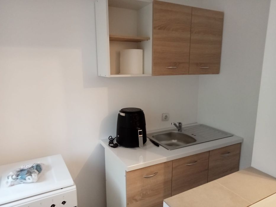 Garsonieră de închiriat