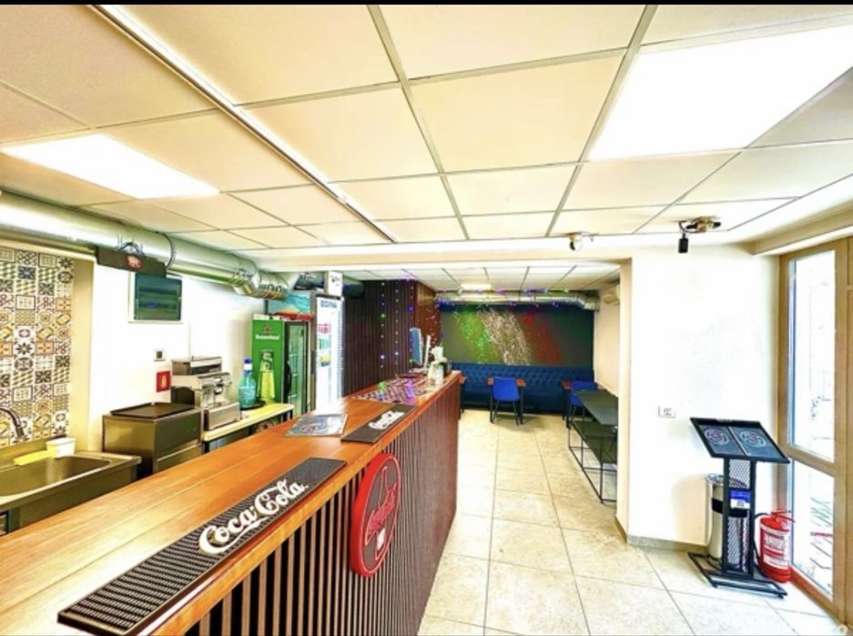 Spațiu comercial de închiriat complet utilat (bucătărie + pizzerie)