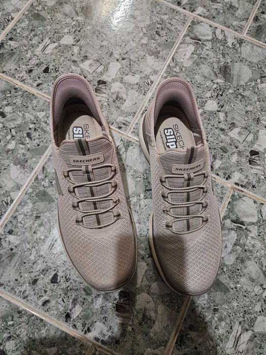 Маратонки skechers  slip ins summits high range