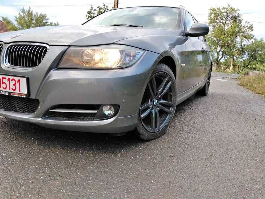 Vând BMW seria 3 XDrive 2.0 diesel 2012 impecabil!!