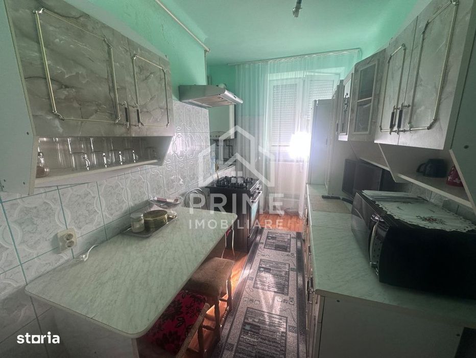 Apartament 2 camere| etaj 1| zona Cugir — fotografia 3