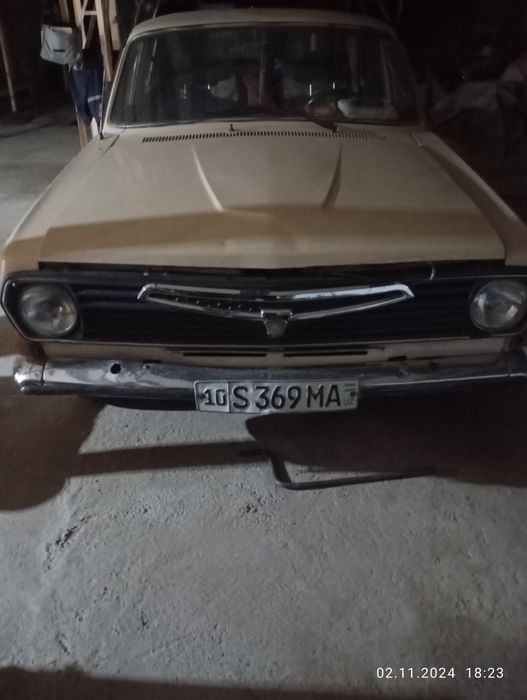 Gaz 2401 volga sotiladi