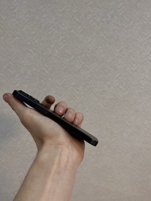 iPhone 15 Pro / 128Gb / АКБ 90%