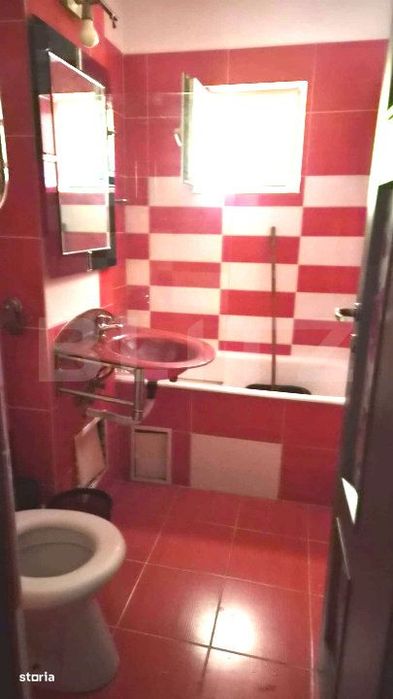 Apartament 2 camere, 52 mp, zona Tractorul