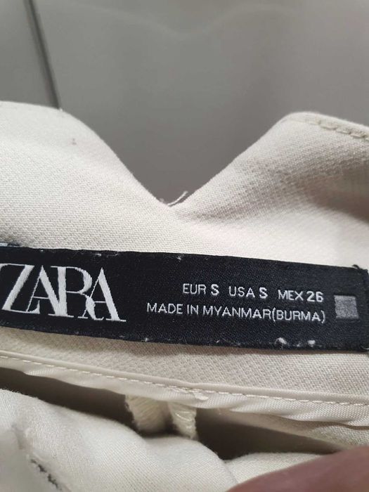 ZARA дамски панталон бежов цвят, размер S, талия 68 см