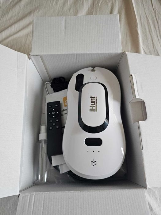 Robot de curatat geamuri iHunt 3 Pro
