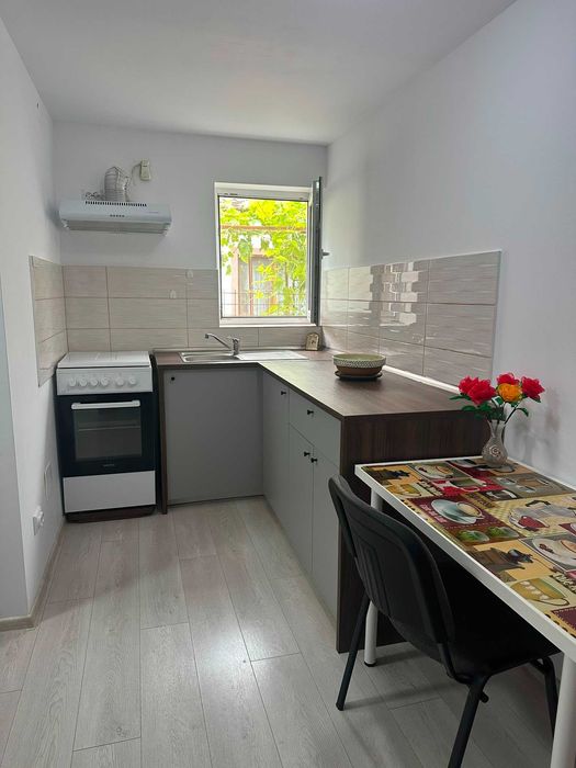 Casa 4 dormitoare + Teren 900 mp, Sava Rosescu, Ramnicu Sarat