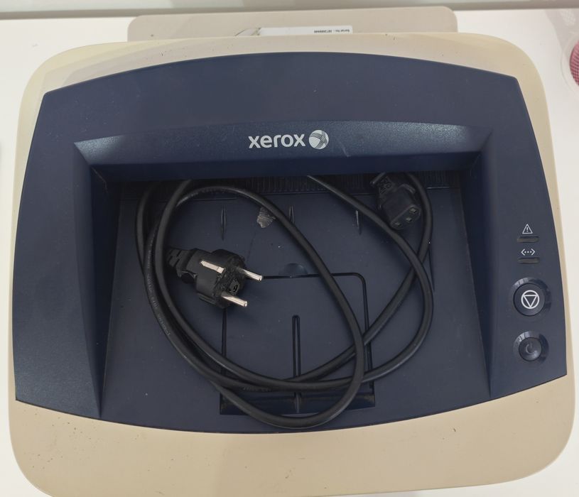Продам принтер Xerox Phaser 3140