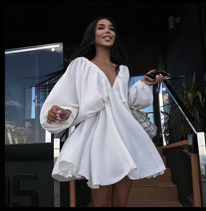 Платья в отличном состояние