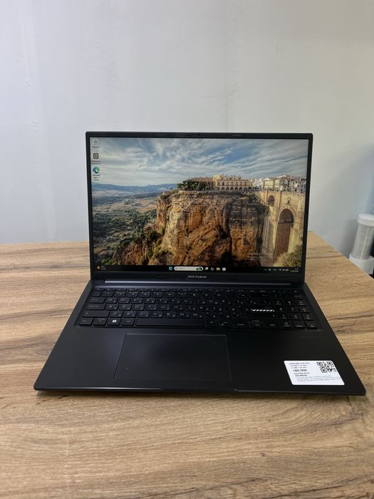 Ноутбук Asus VivoBook