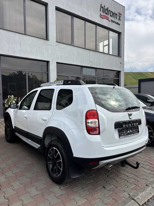 Dacia Duster Prestige 1.5 Diesel 110 CP 4x4 Euro 5 AHK An fabricație: 02/2016